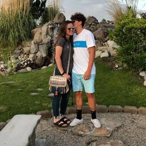 Meet your Posher, Douglas